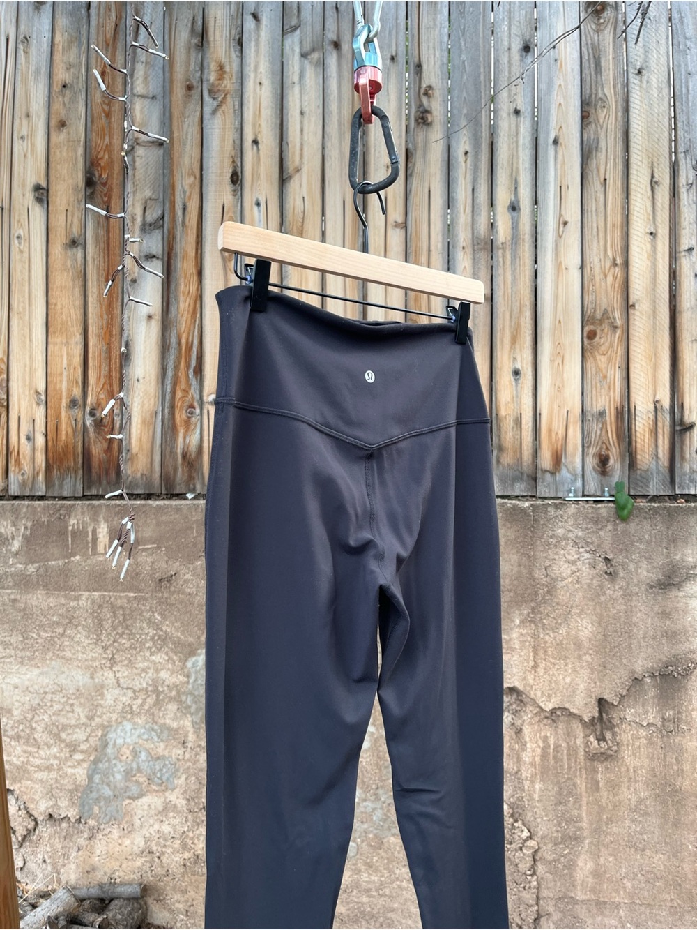 Lululemon leggings - Picture 4 of 4